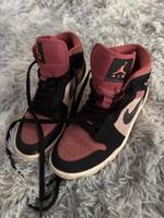 Nike Air Jordan gr 39 ( Sonderedition ) Niedersachsen - Wunstorf Vorschau