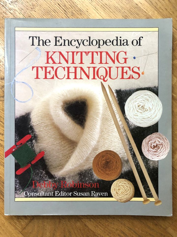 Encyclopedia of Knitting Techniques - Debby Robinson - Strickbuch in Berlin