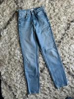Zara Jeans blau high waist 32 Hessen - Rimbach Vorschau