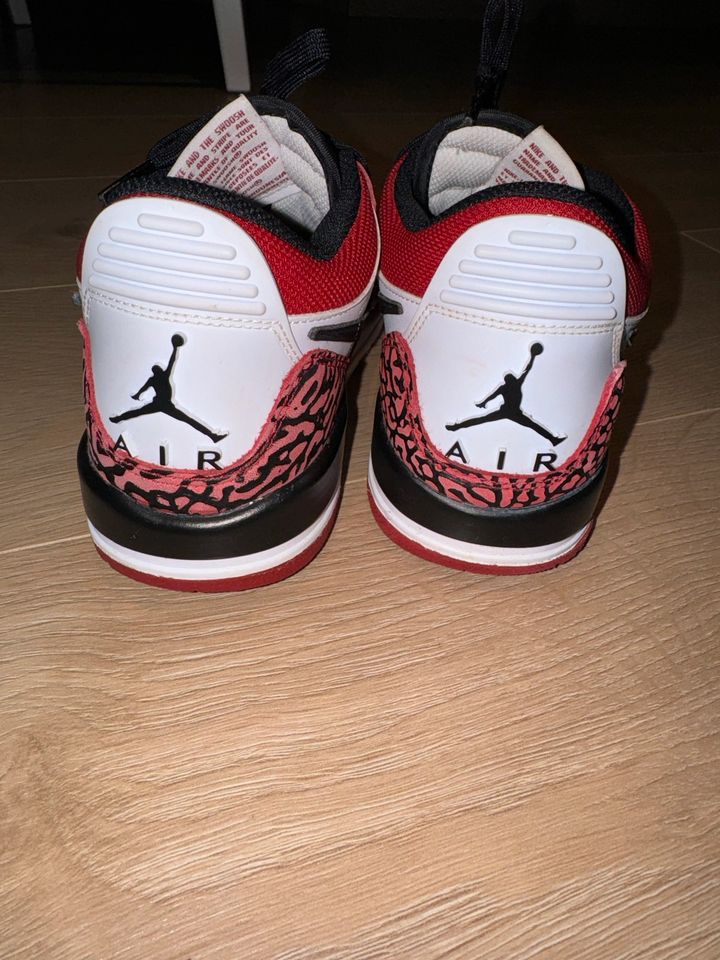 Air Jordan in Walldürn