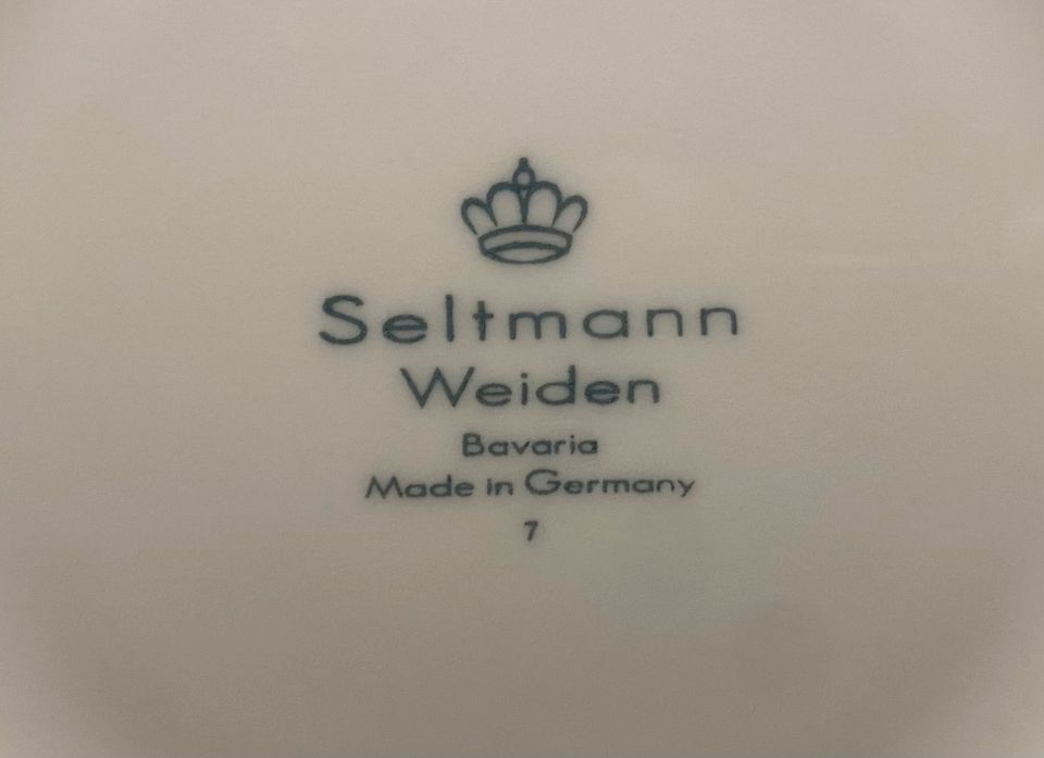 Seltmann Weiden Porzellan Set Geschirrset 39-teilig in Aachen
