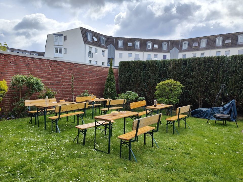 Bierzeltgarnitur  Bierbank Fest Event Mieten Leihen Ausleihen in Mönchengladbach