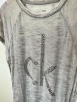 Calvin Klein Jeans T- Shirt grau XS Shirt Oberteil Kurzarm ck 34 Nordrhein-Westfalen - Bad Salzuflen Vorschau