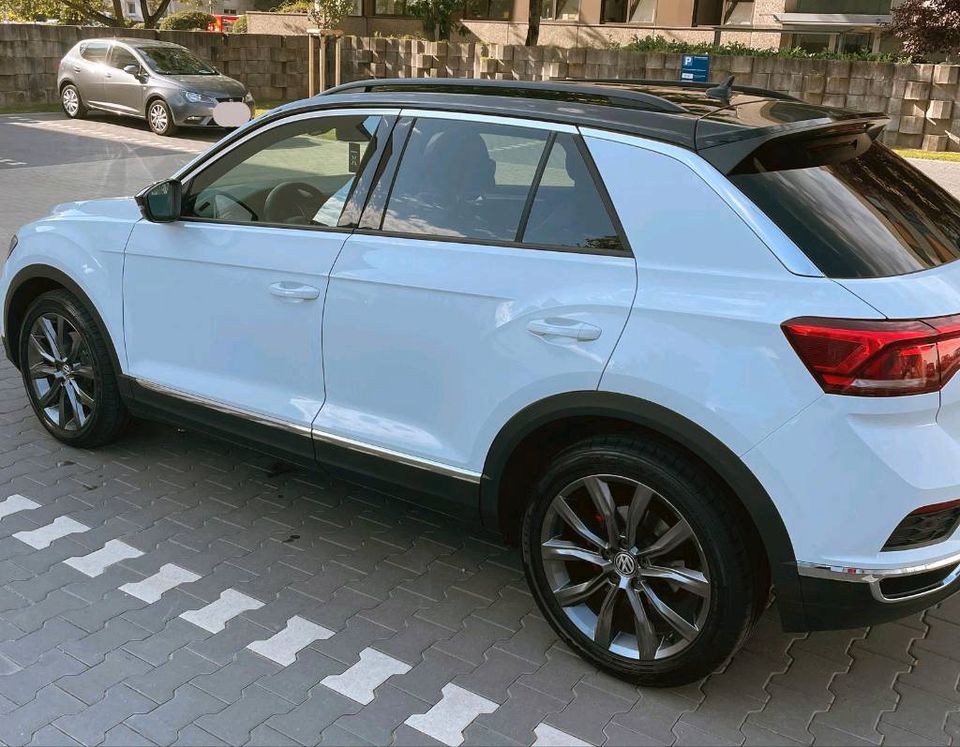 VW T-ROC 2.0 TDI 4-Motion Sport - Super gepflegt mit Dachbox in Köln