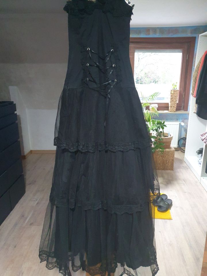 Aderlass Gothic Kleid in Walsrode