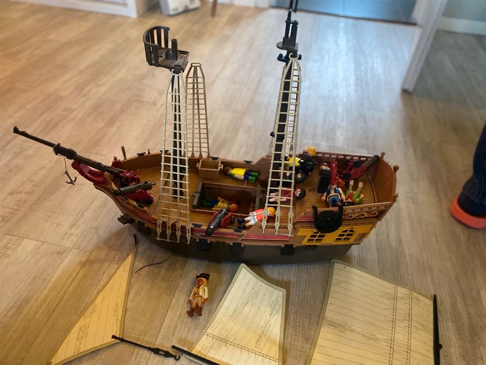 Playmobil Piraten Schiff in Leer (Ostfriesland)