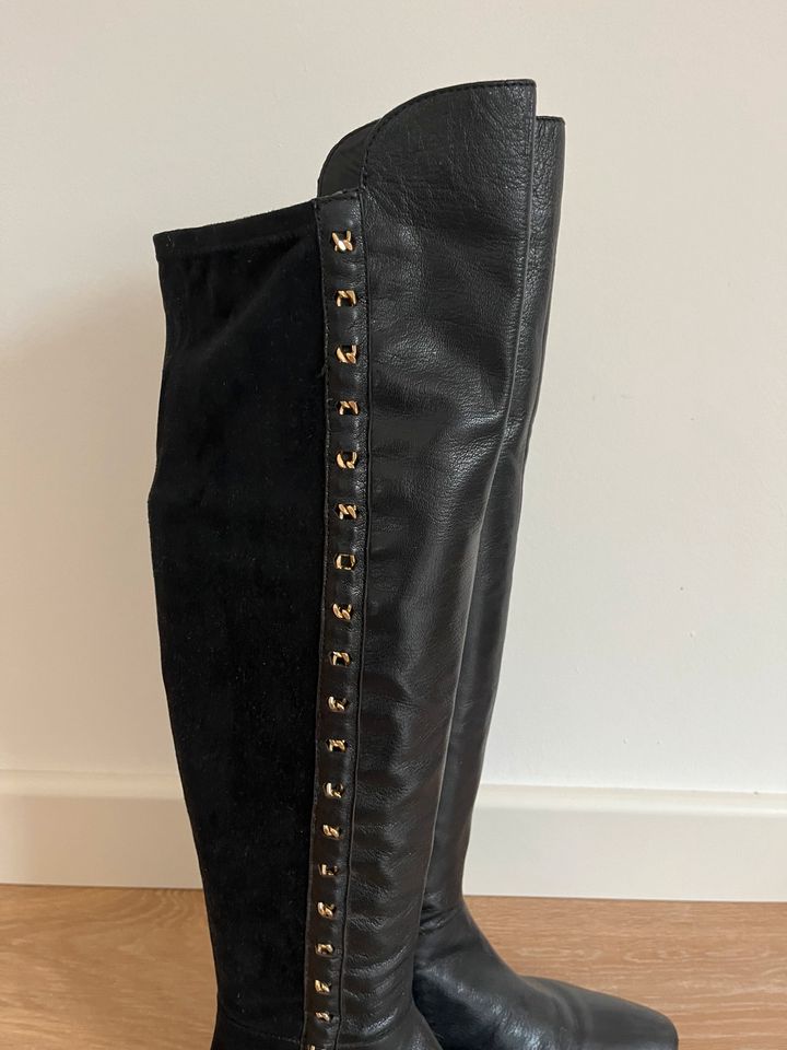 Guess schw. Overknee Stiefel goldenen Details Gr 39 TOP Zustand in Rosengarten