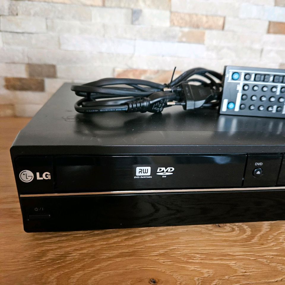 LG RC388 Videorekorder DVD-Recorder Aufnahmefunktion in Memmelsdorf