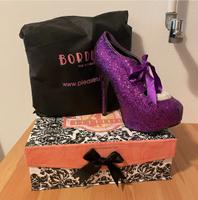 Pleaser bordello pumps lila glitzer 37 neu OVP gothic punk Friedrichshain-Kreuzberg - Friedrichshain Vorschau