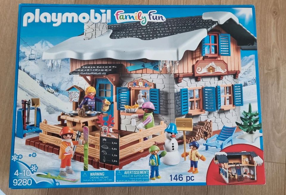 Playmobil 9280 Family Fun Skihütte, original verpackt in Mettmann