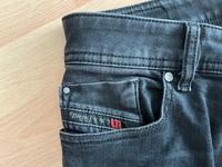 Diesel Jeans Troxer, skinny slim, schwarz, W30/L32 Düsseldorf - Eller Vorschau