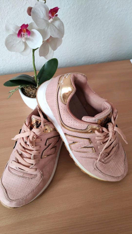 Schöne Sneakers größe 37 in Rose Gold in Ingolstadt