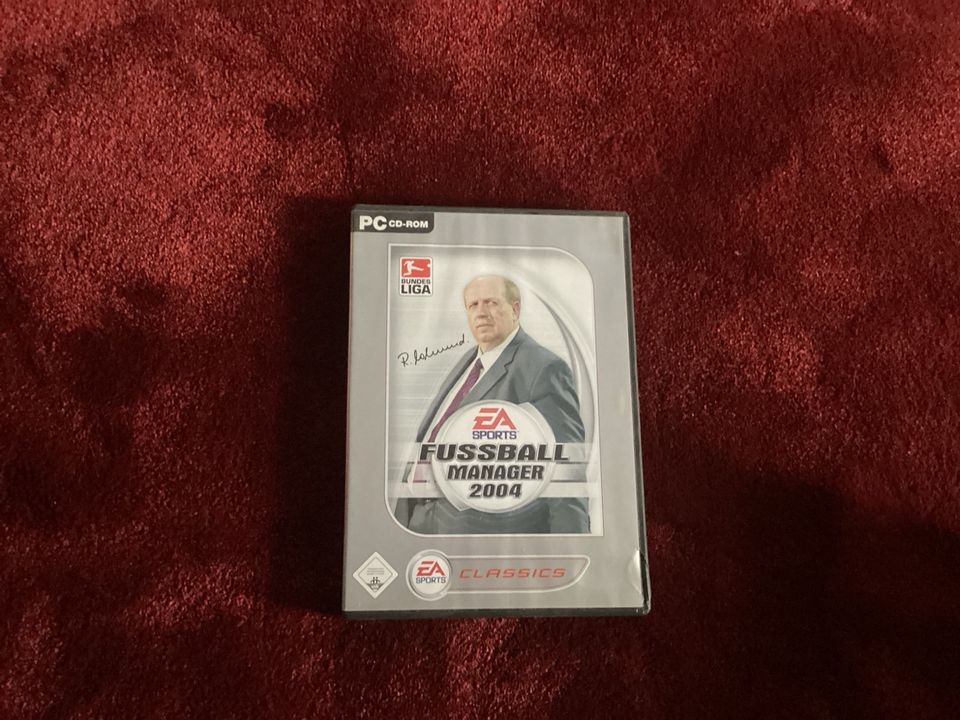 Fussball Manager 2004 PC CC–ROM in Meißen