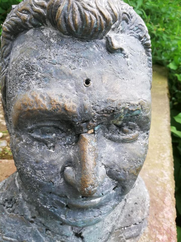 Bronze Figur Kopf in Passau