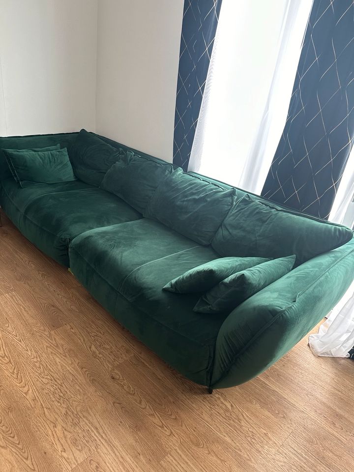Couch Sofa + Sessel Flaschengrün Designer Möbel in Berlin