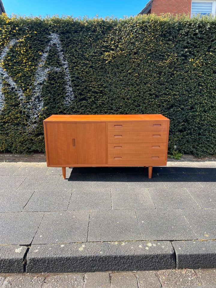 ◤ sideboard von poul dogvad hundevad 1960er Teakholz lowboard Vintage Design mid Century Schrank Dänisch Kommode 50er 60er 70er Retro Teak Holz anrichte Buffet Danish Schubladenkommode in Berlin