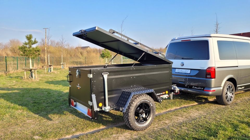 Dachzeltanhänger KT-EB2 Offroad TPV Böckmann Kofferanhänger mit verstärktem Deckel für Dachzelte - Fahrradanhänger - Minicamper - Anhänger in Syke