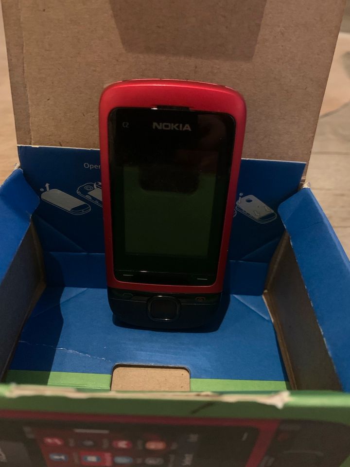 *NOKIA* Handy C2-05, Slider in Pink metallic in Krefeld