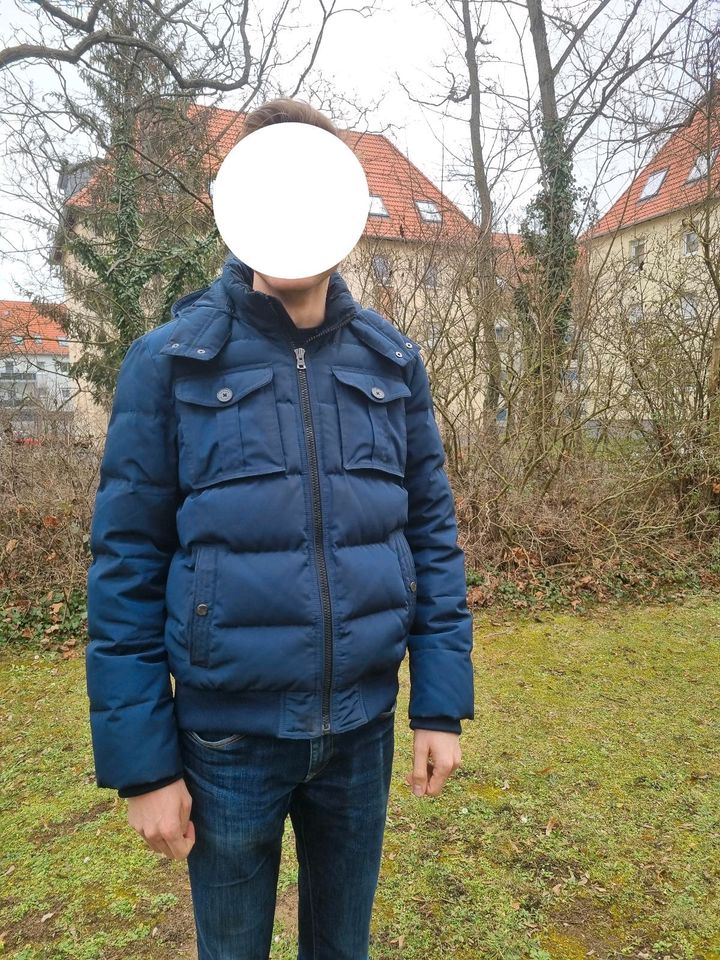 Winterjacke Tommy Hilfiger Daune Größe L in Würzburg