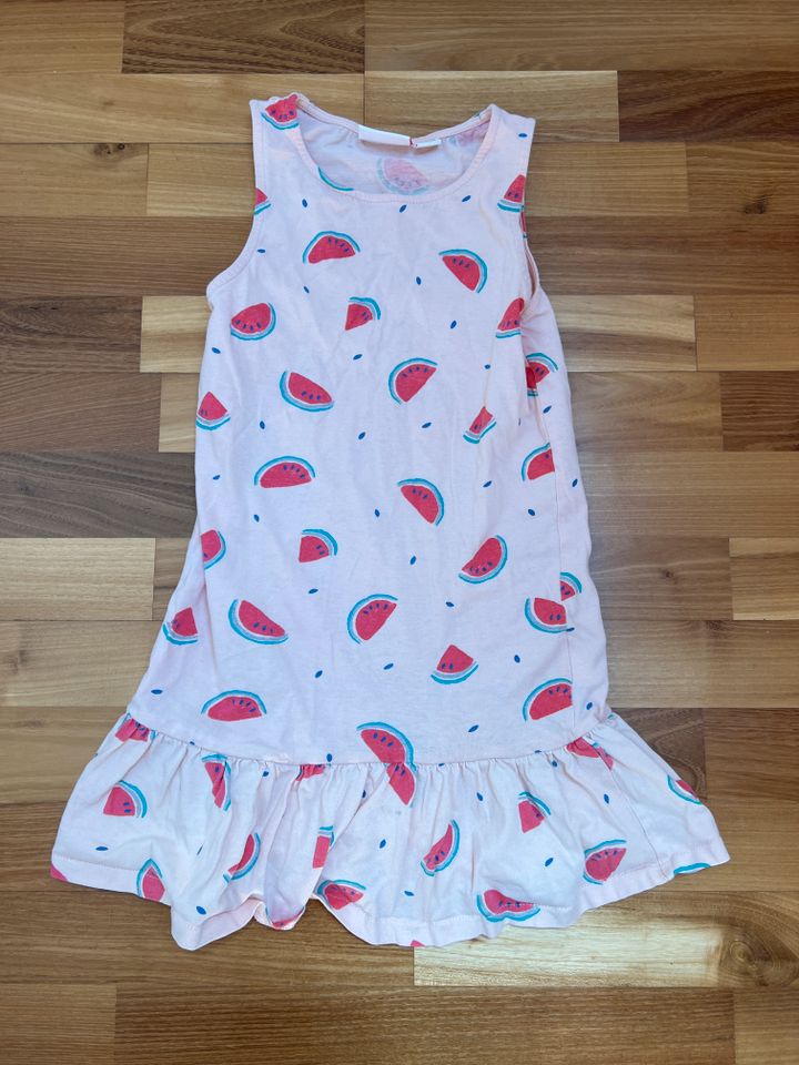 Kleid für den Sommer mit Melonen in Saarbrücken