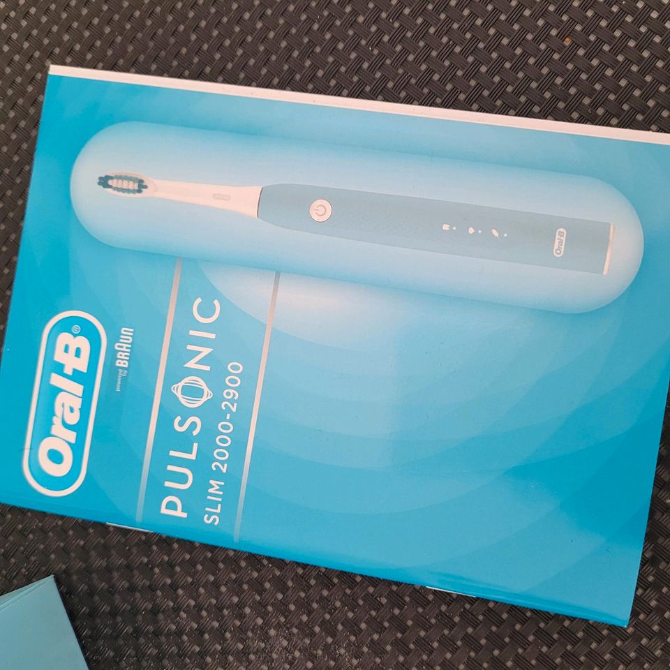 Braun Oral-B Pulsonic Slim Clean 2500 Elektrische Zahnbürste in Bremen