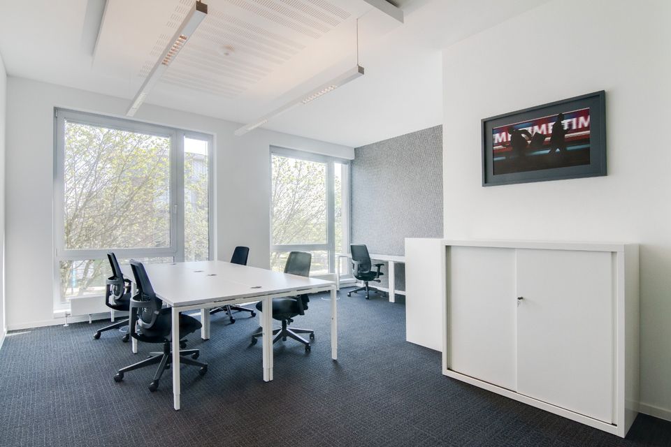 Privater Büroraum für 4 Personen 20 sqm in Regus Centro in Oberhausen