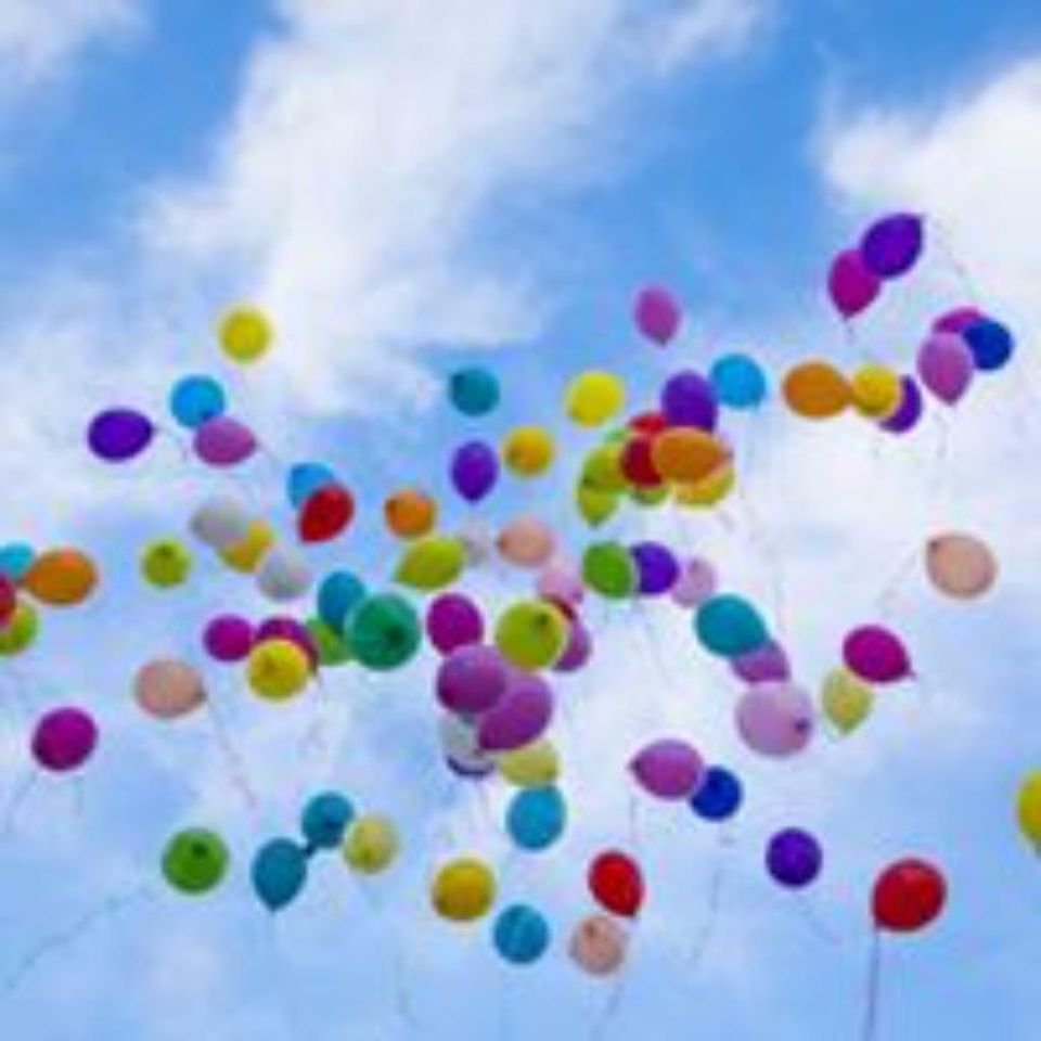 Helium Ballongas in verschieden Größen Overath bei Köln in Overath