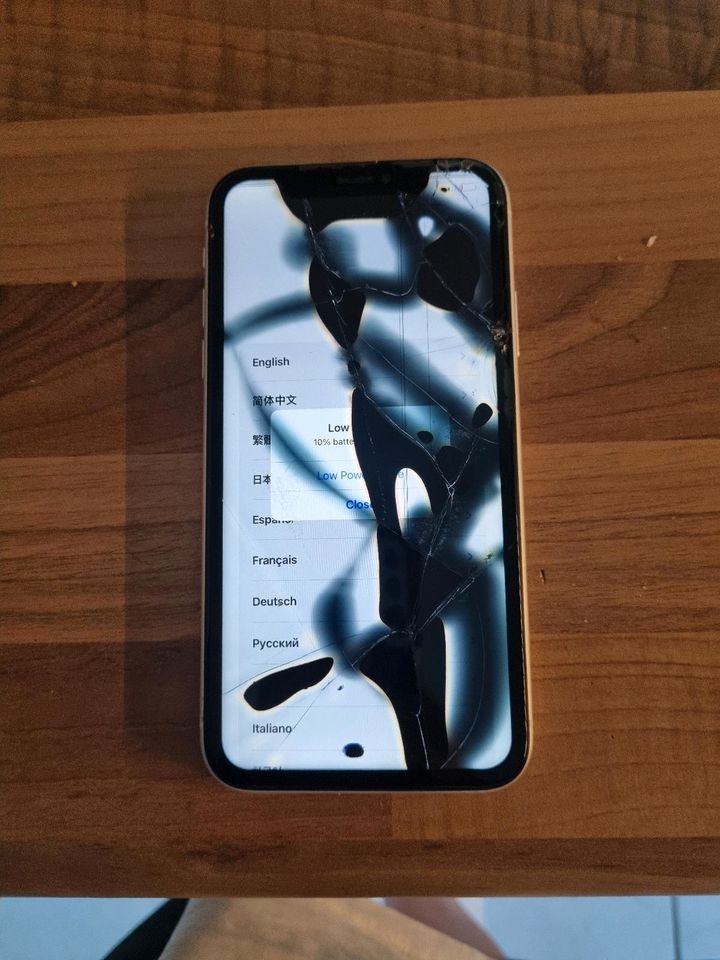 Iphone xr displyschaden in Barntrup