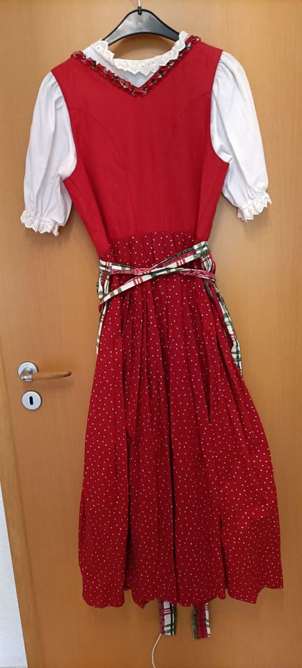 Turi Landhaus schönes langes Dirndl Gr. 36 3-teilig neuwertig in Passau