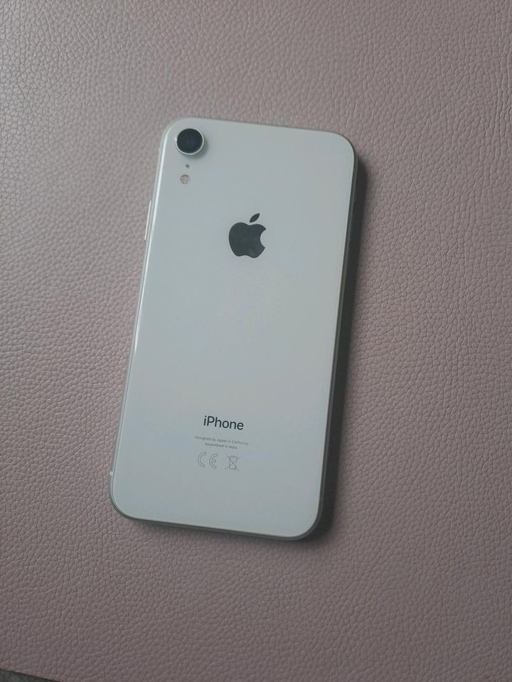 IPhone X White 64 GB in Litzendorf