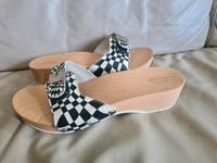 Scholl Dr. Scholl Holz Pantoletten Gr. 39 Neu Inkl.Versand Nordrhein-Westfalen - Langenfeld Vorschau