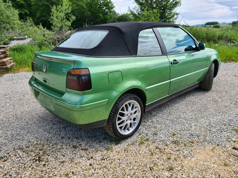 VW Golf 4 Cabrio Color Concept in Waldstetten