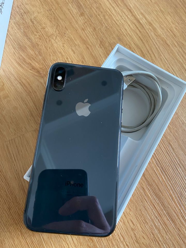 iPhone X 64 GB in Schmelz