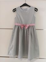 festliches Kleid grau mit rosa Schleife und Tüll Gr.110 neuwertig Nordrhein-Westfalen - Remscheid Vorschau