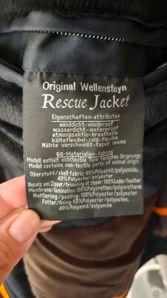 Wellensteyn Rescue Jacket inkl. Anhänger in Mudau