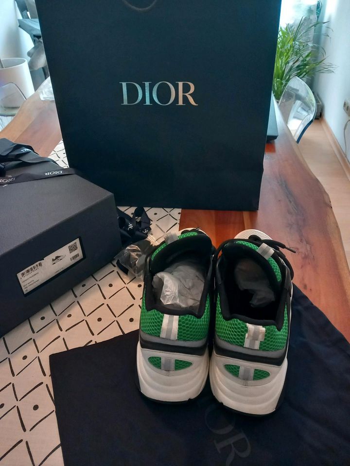 DIOR B22 Sneaker white green Größe 42 original in Regensburg