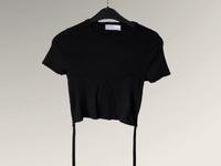 BERSHKA T-Shirt S gerippt schwarz zum Binden 36 bauchfrei Girls Sachsen-Anhalt - Magdeburg Vorschau