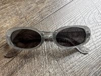 Kinder Sonnenbrille UV Schutz grau schwarz 3-6 Jahre.Mödchen Schleswig-Holstein - Altenholz Vorschau