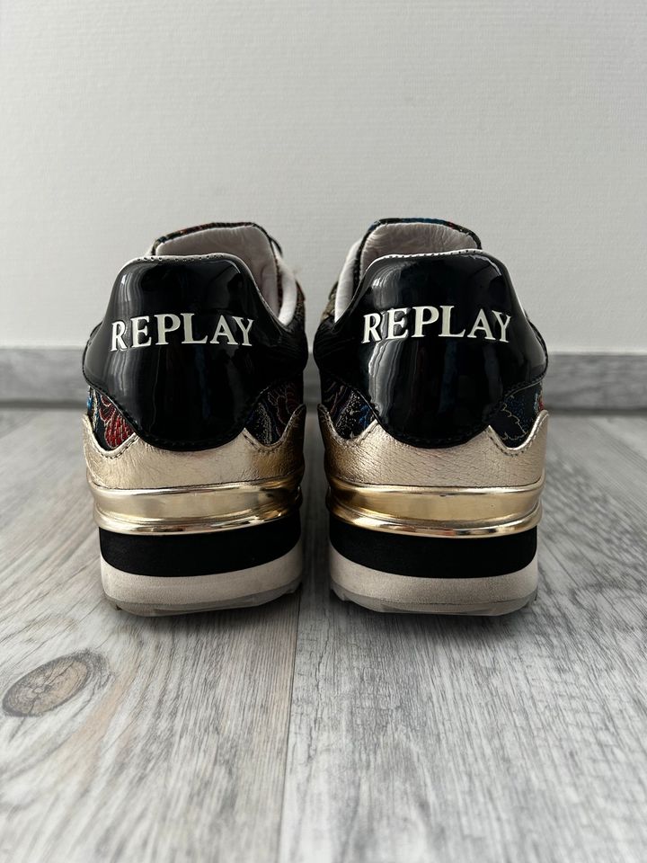 REPLAY Plateau Sneaker Gr. 39 in Geislingen