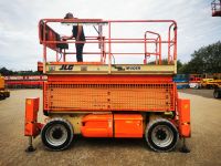 JLG M4069 14,2m hybrid 4x4 Arbeitsbühne Scherenbühne Hubsteiger Nordrhein-Westfalen - Radevormwald Vorschau