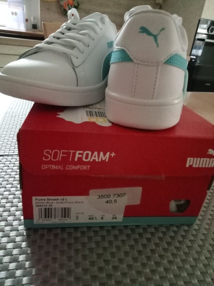 Puma Smash Damensneaker Gr. 40,5 weiß-türkis    NEU in Vetschau