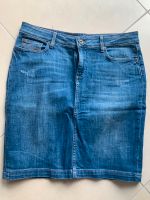 Tommy Hilfiger Jeans Rock Gr.8  38/40 Hessen - Gießen Vorschau