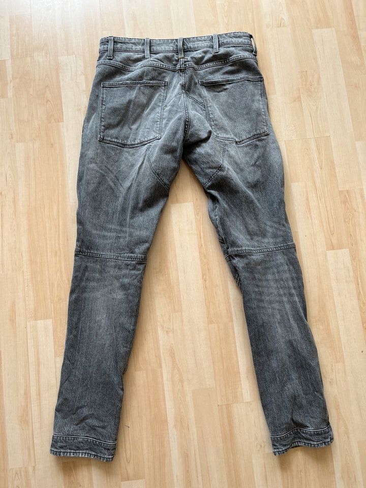 G-Star Jeans 5620 slim in grau, Gr. 32/34 in Rheinbreitbach