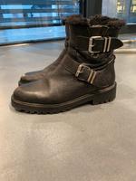 Zara Bikerboots Stiefel gefüttert Größe 37 Bayern - Bad Abbach Vorschau