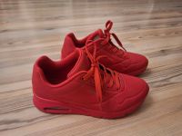 Sketchers Sneaker UNO Red rot Schuhe 37 Sachsen - Bischofswerda Vorschau