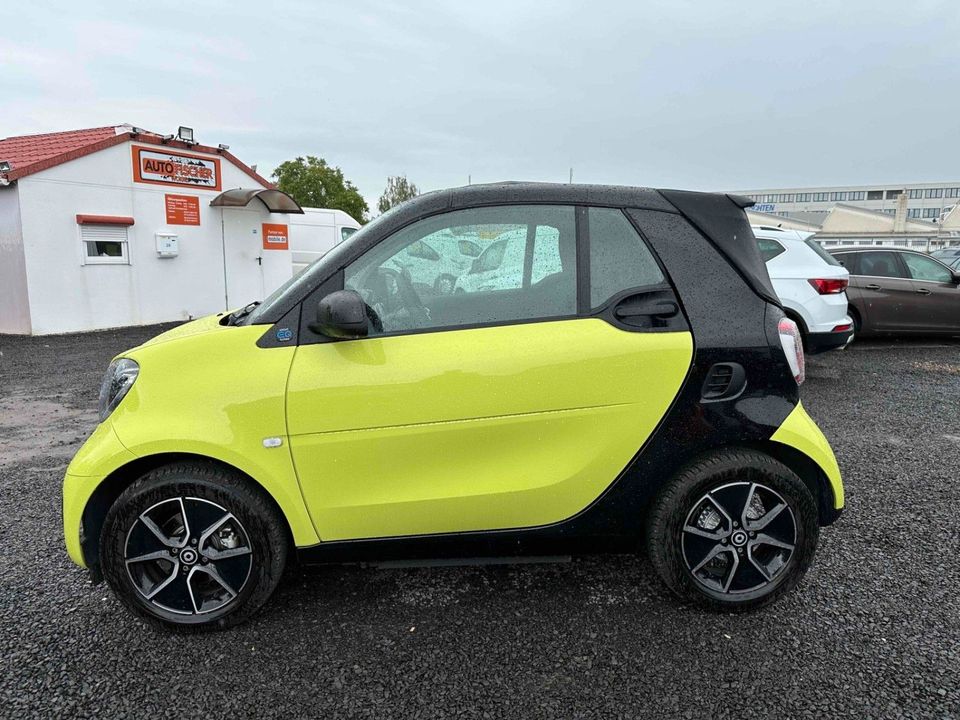 Smart forTwo electric drive / EQ Facelift  LED  Navi in Worms