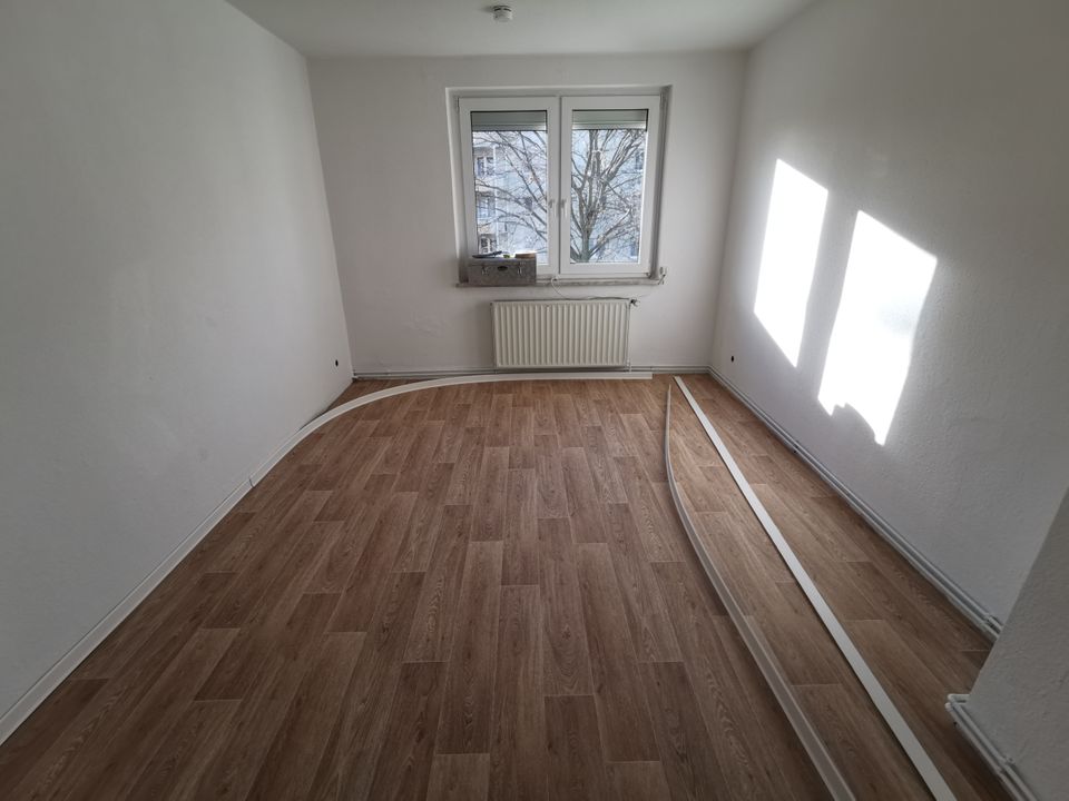 Ruhig gelegene 3RW mit Balkon im 3.OG in Merseburg