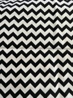 Patchworkstoff Chevron schwarz-weiß 90 x 112 cm Sachsen - Beucha Vorschau