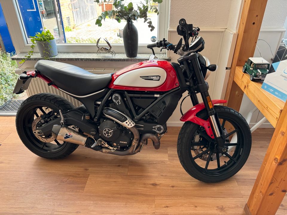 Ducati Scrambler 800 Icon in Lüneburg