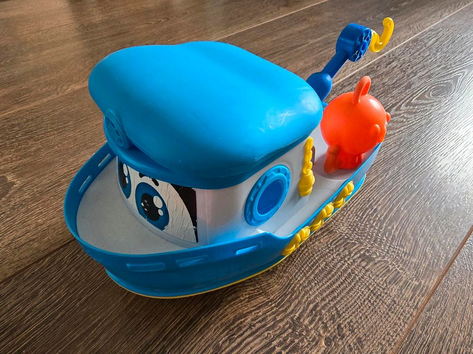 Dickie Toys Boot mit Wasserspritztier in Garching b München